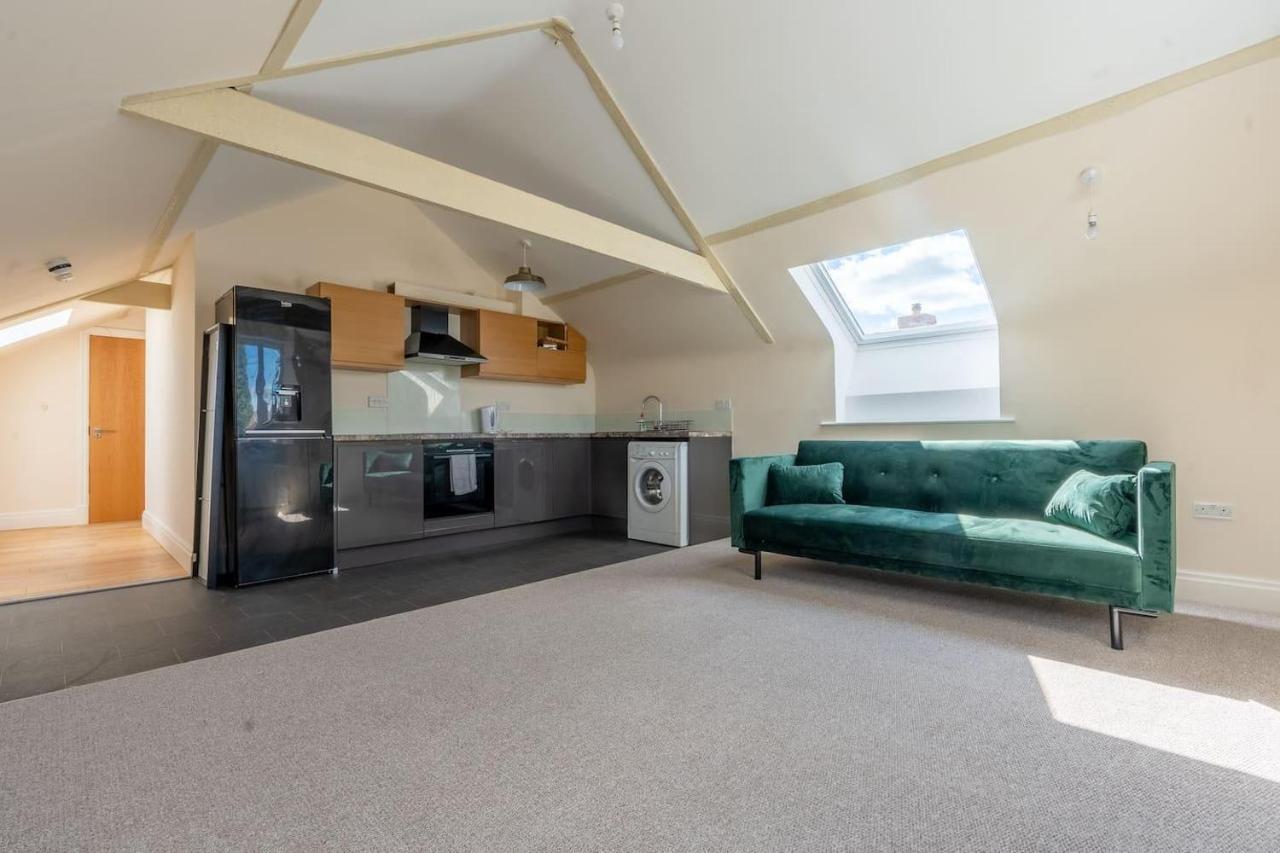 شقة Charming 1-Bed Loft In Caerleon نيوبورت المظهر الخارجي الصورة